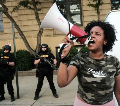 femme noire manif